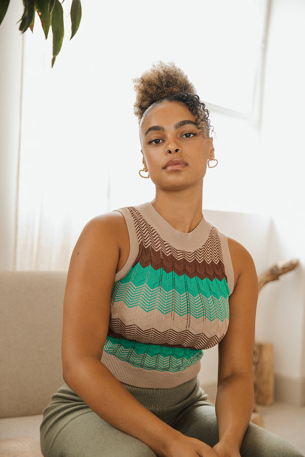 Chevron Herringbone Weave Sweater Vest - Sugar + Style