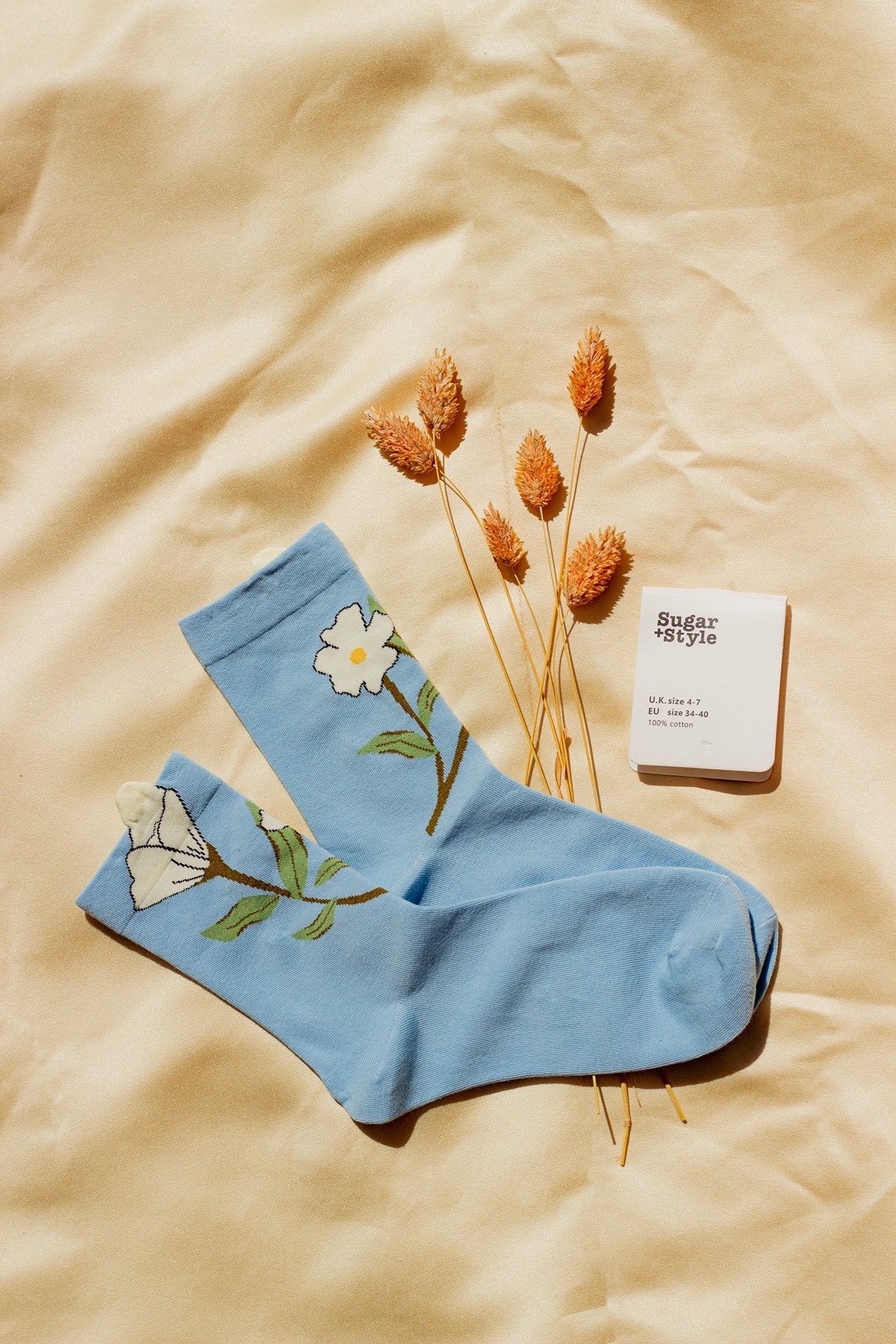 Flower Illustrated Ankle Top Socks - Sugar + Style