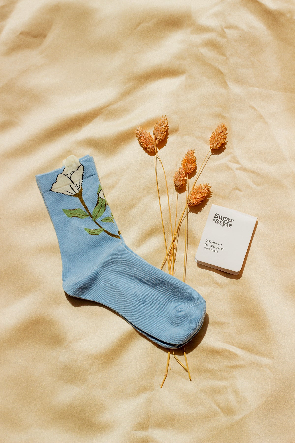 Flower Illustrated Ankle Top Socks - Sugar + Style