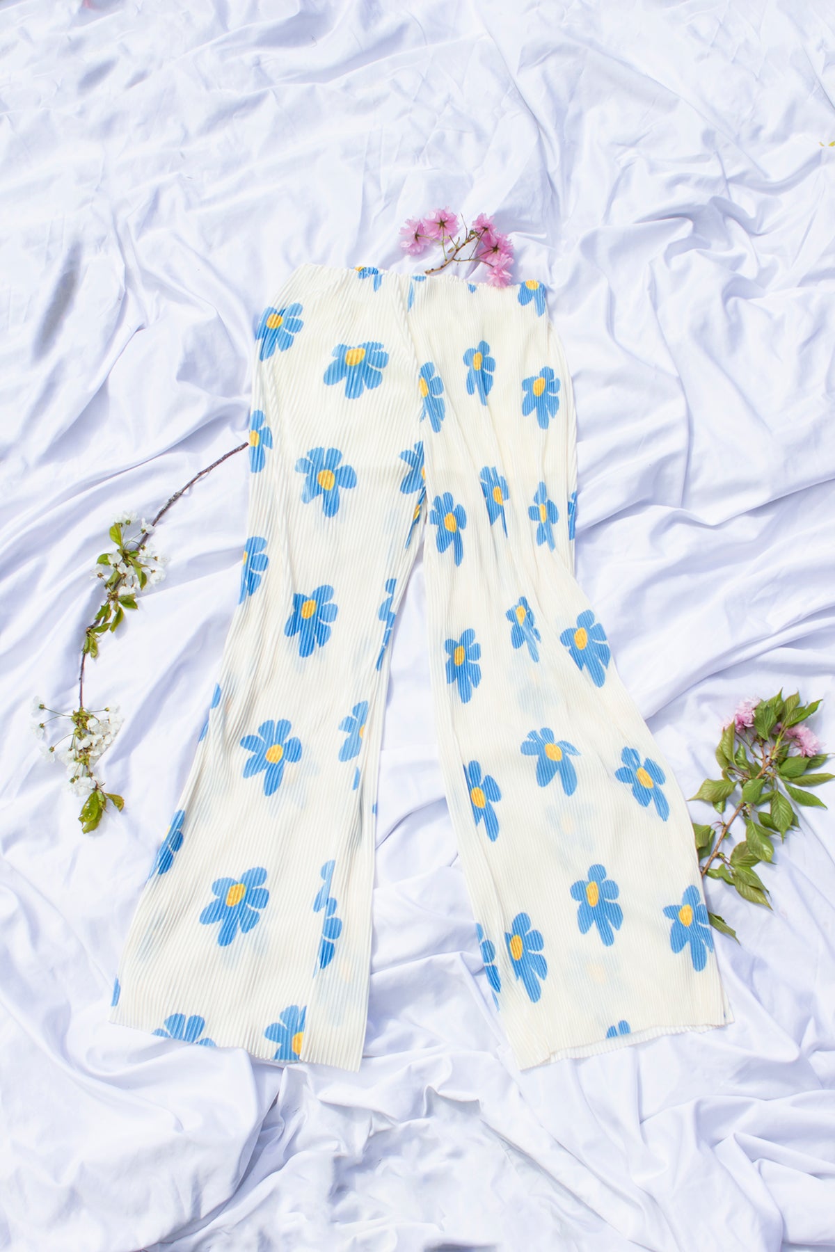 Plisse Solid Pleat Floral Print Wide Leg Culotte Trousers - Sugar + Style