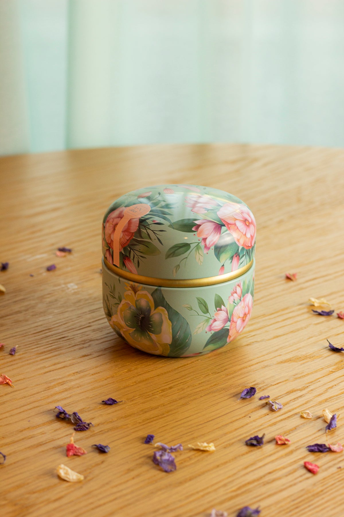 Hana Candle Tin - Sugar + Style