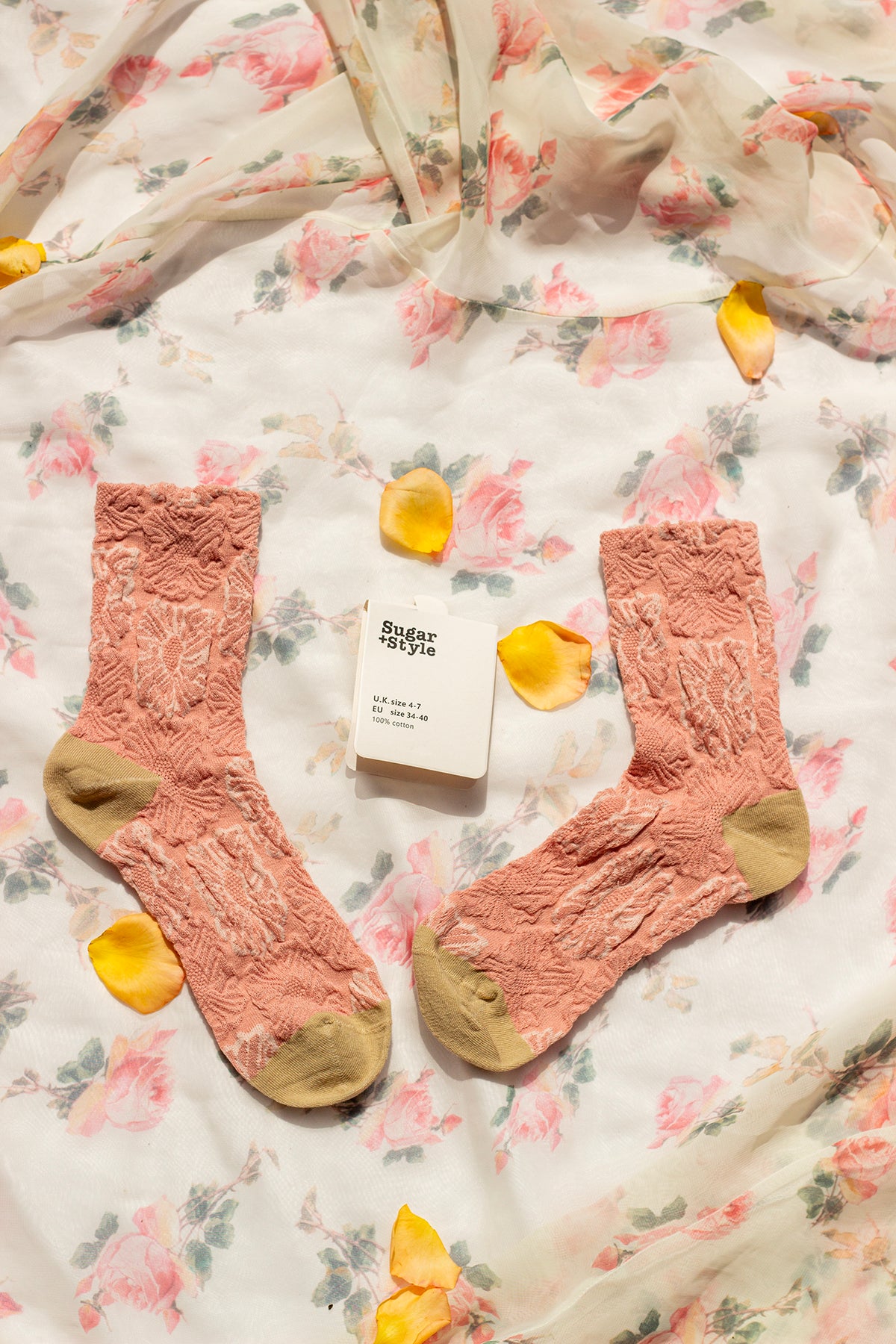 Pink Crinkle Flower Socks - Sugar + Style