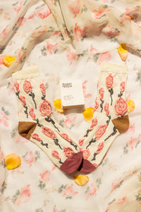 Rose Crinkle Flower Socks - Sugar + Style