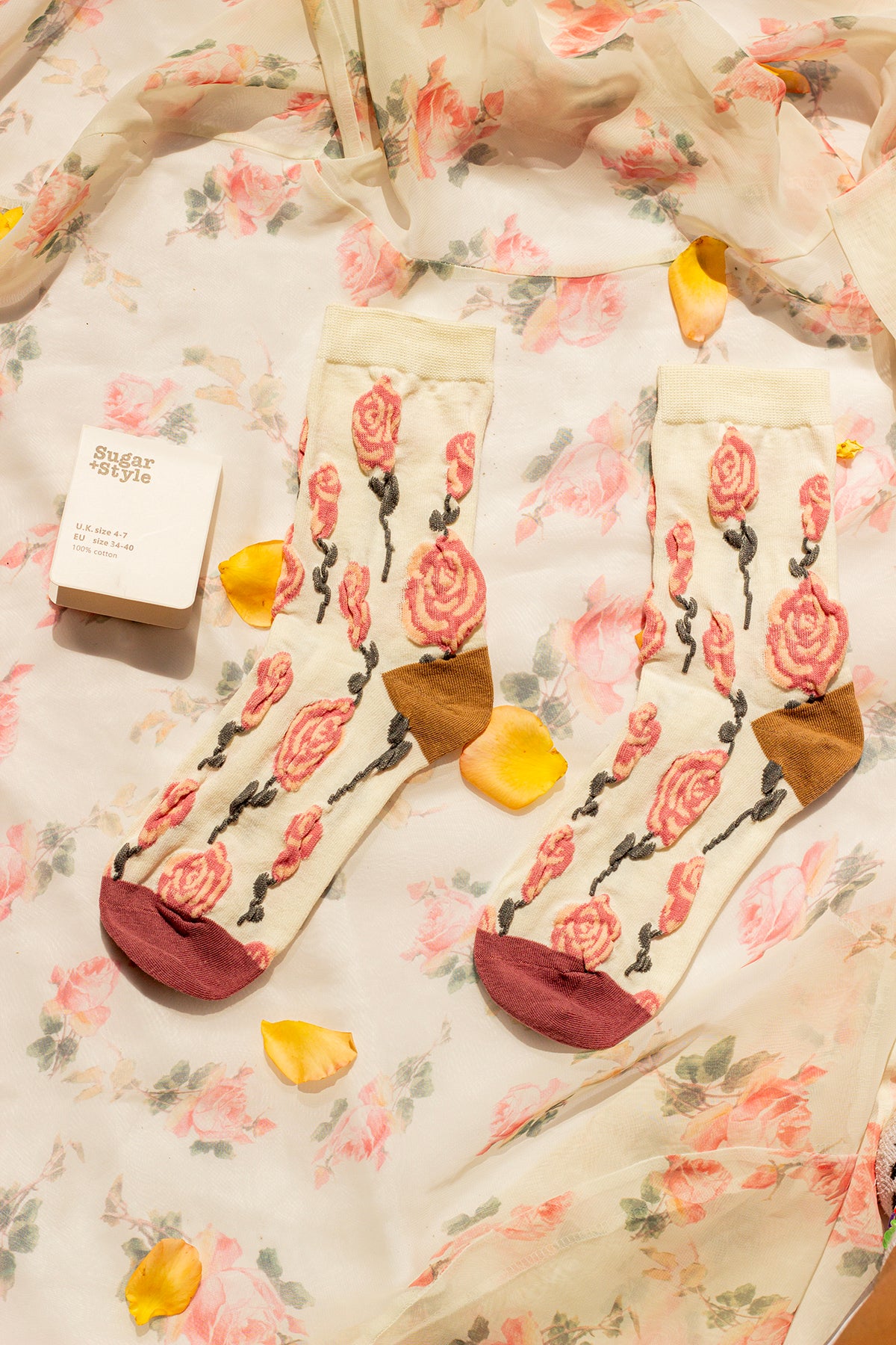 Rose Crinkle Flower Socks - Sugar + Style