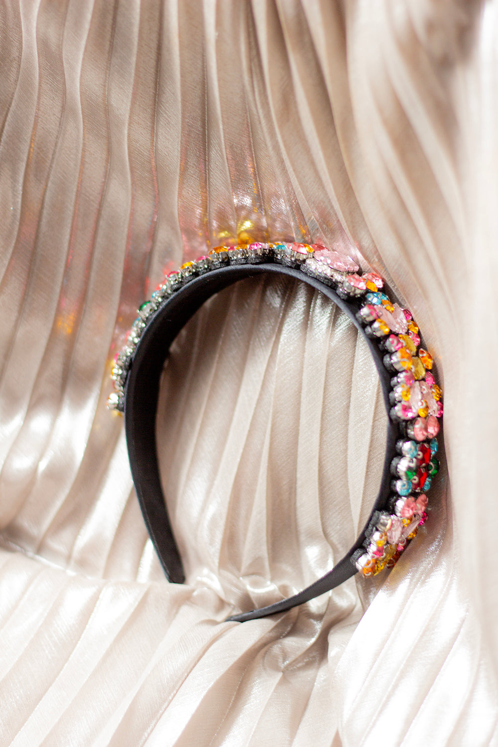 Gem Detailed Floral Headband - Sugar + Style