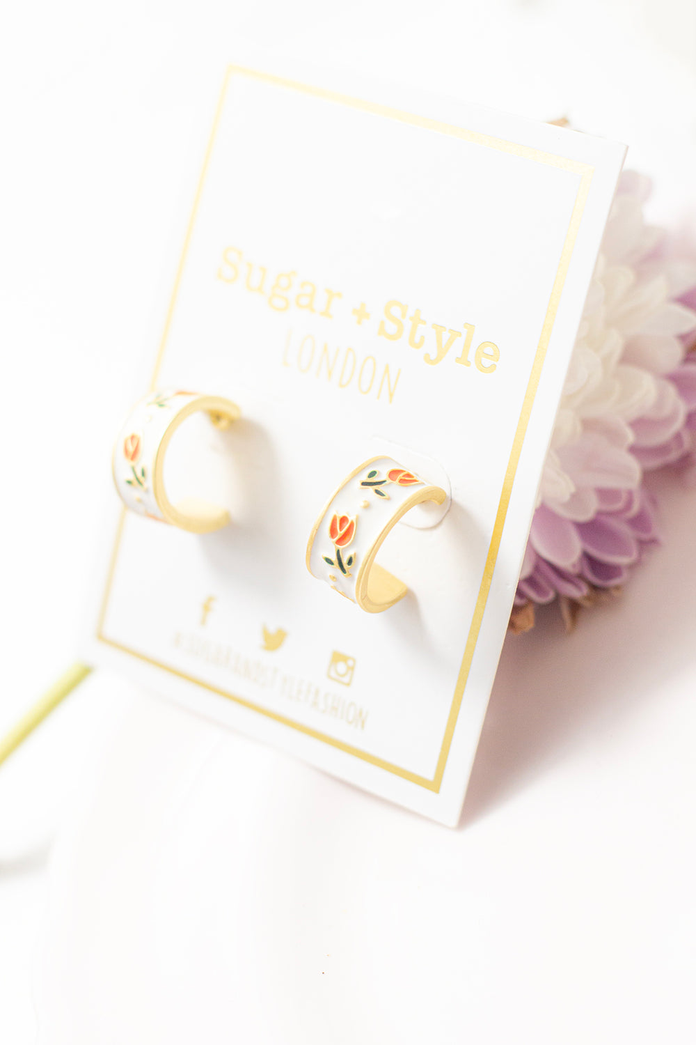 Tulip Detailed Mini Hoop Earrings - Sugar + Style