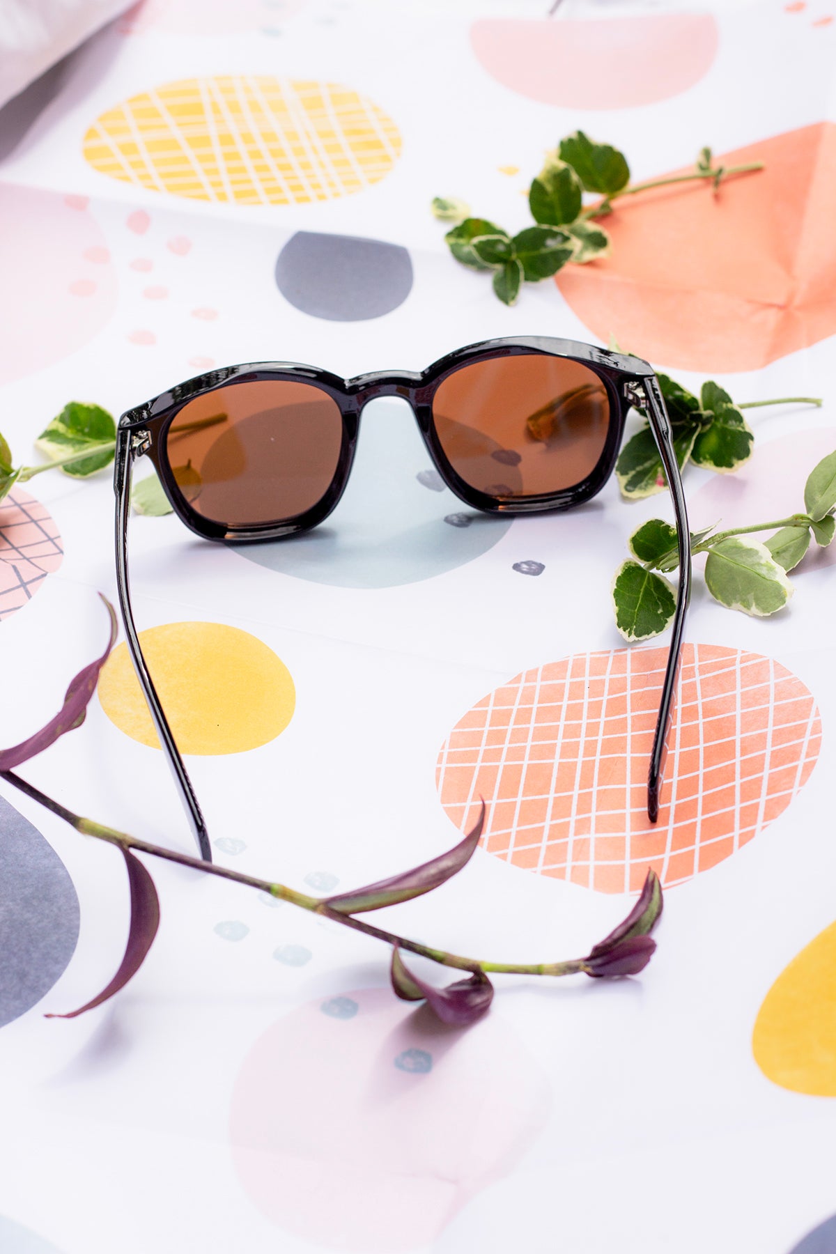 Rounded Square Retro Pin Style Sunglasses - Sugar + Style