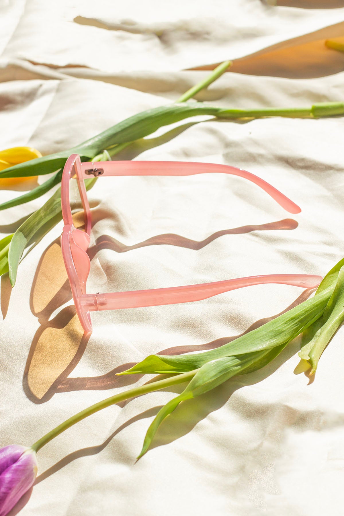 Thin Frame Butterfly Cat Eye Sunglasses - Sugar + Style