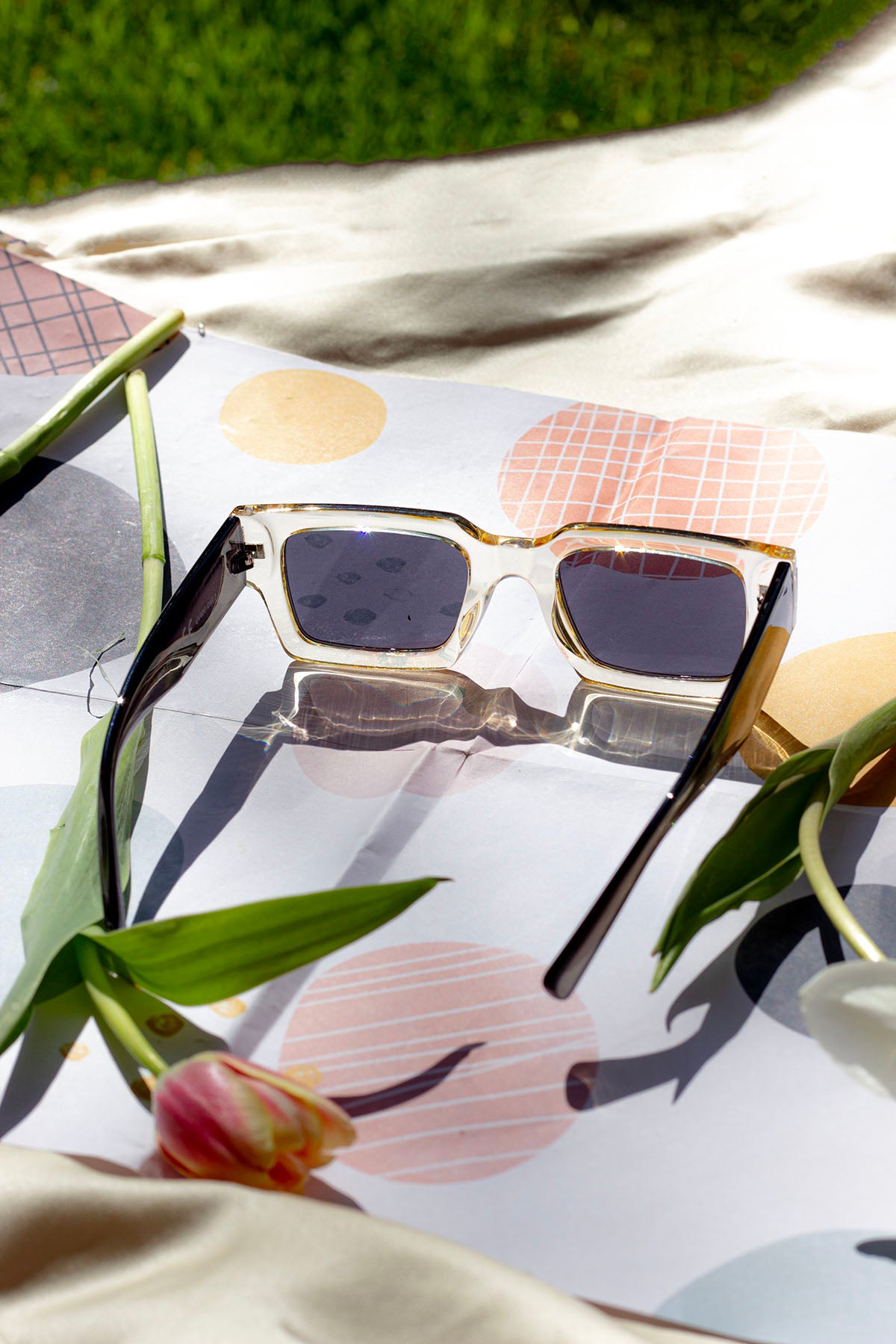 Thick Frame Mini Rectangle Sunglasses