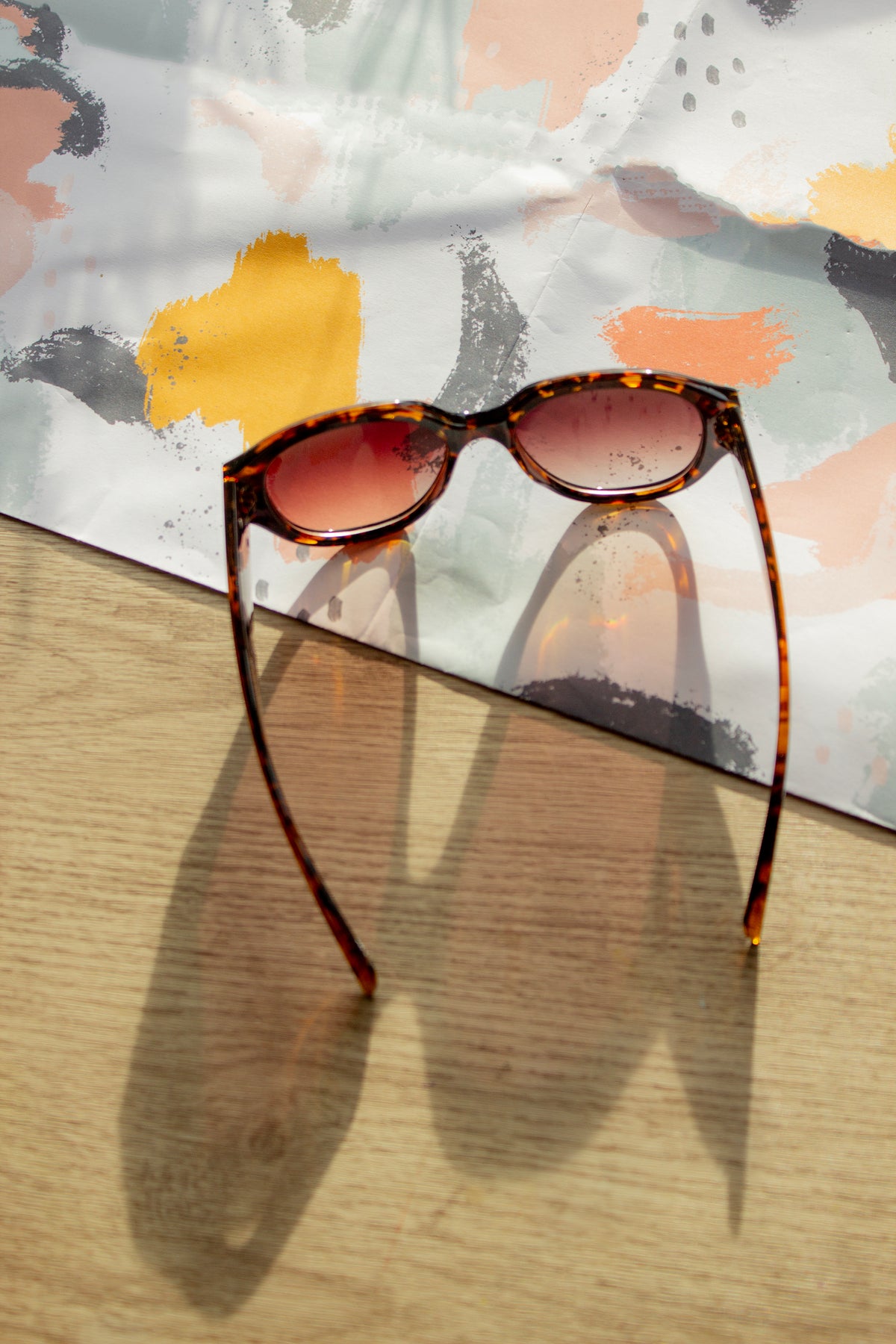 Circle Arm Detail Oversize Sunglasses - Sugar + Style