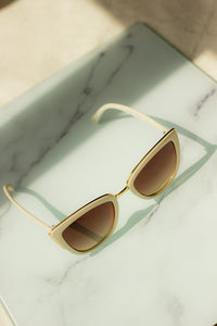 Supersize Cat Eye Sunglasses - Sugar + Style