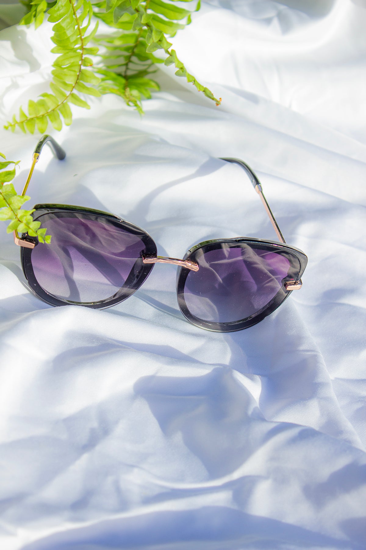 Front Lens Oversized Sunglasses - Sugar + Style