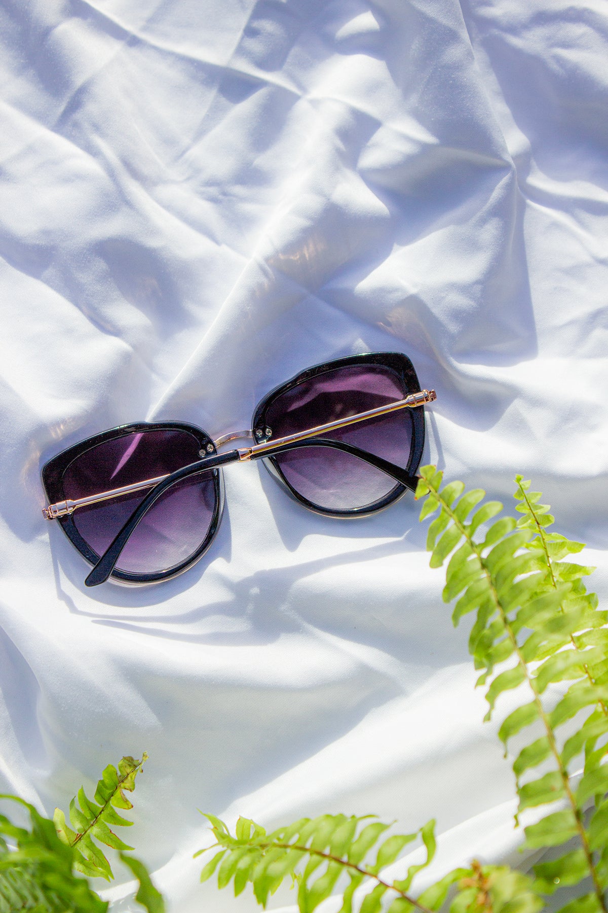 Front Lens Oversized Sunglasses - Sugar + Style