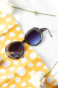Weighted Oversize Chunky Circle Sunglasses - Sugar + Style