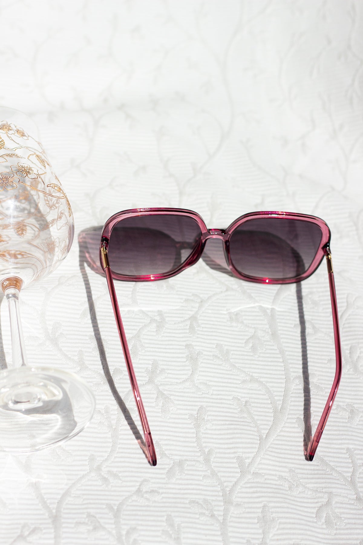 Elegant Rounded Square Sunglasses - Sugar + Style