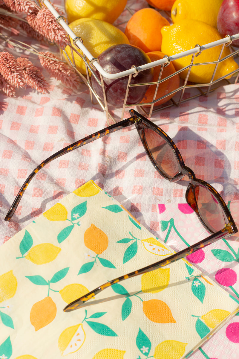 Classic Cat Eye Sunglasses - Sugar + Style