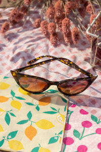 Classic Cat Eye Sunglasses - Sugar + Style
