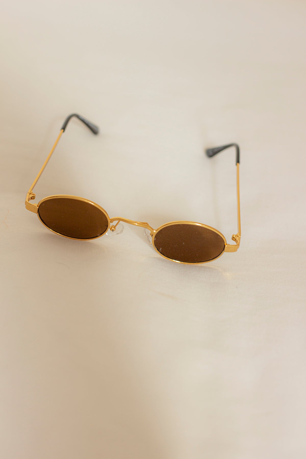 Retro Mini Oval Metal Sunglasses - Sugar + Style