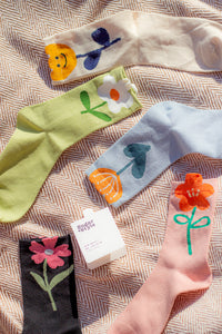 Flower Illustrated Ankle Top Socks - Sugar + Style