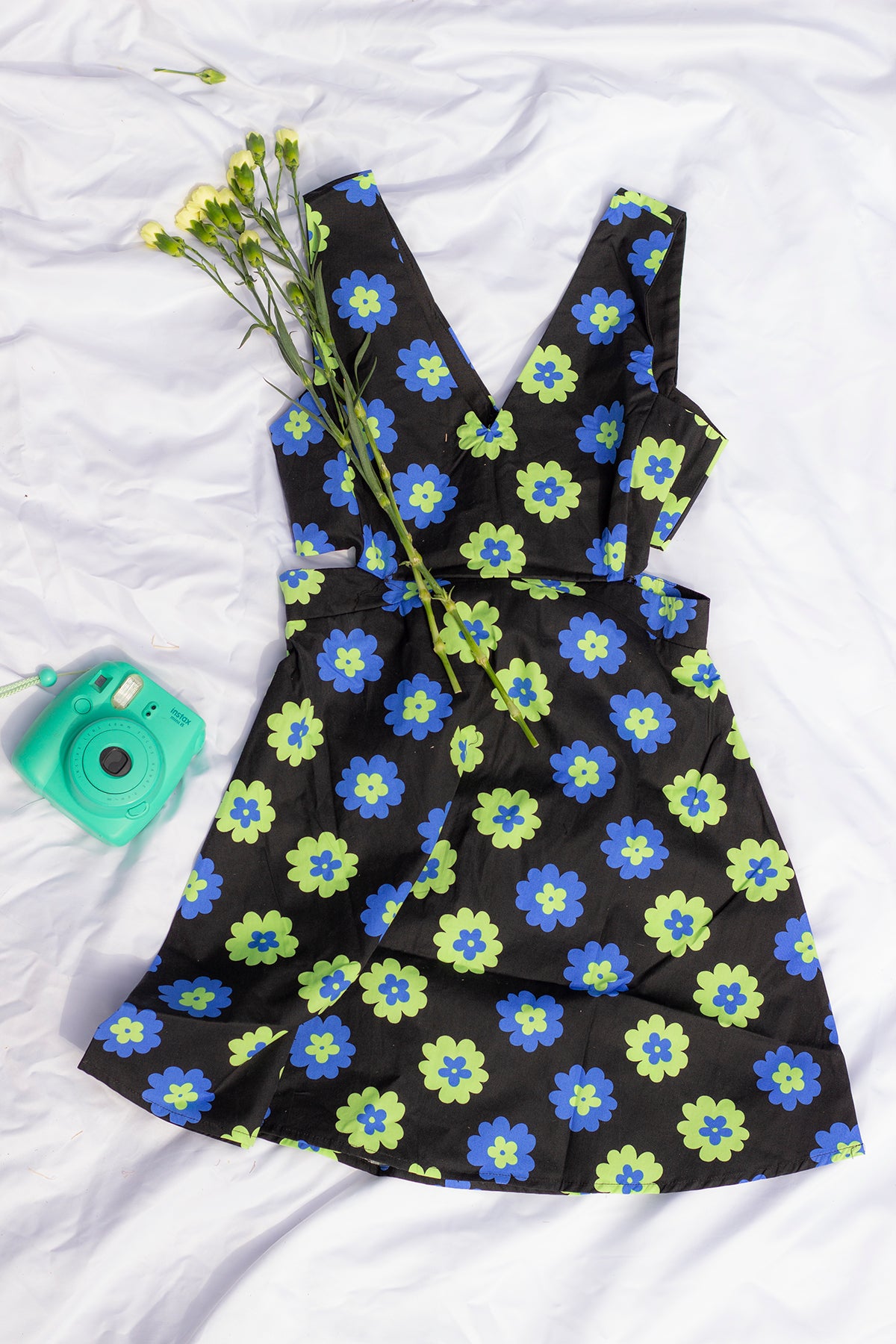Side Cut Out Bold Floral Print Mini Dress - Sugar + Style