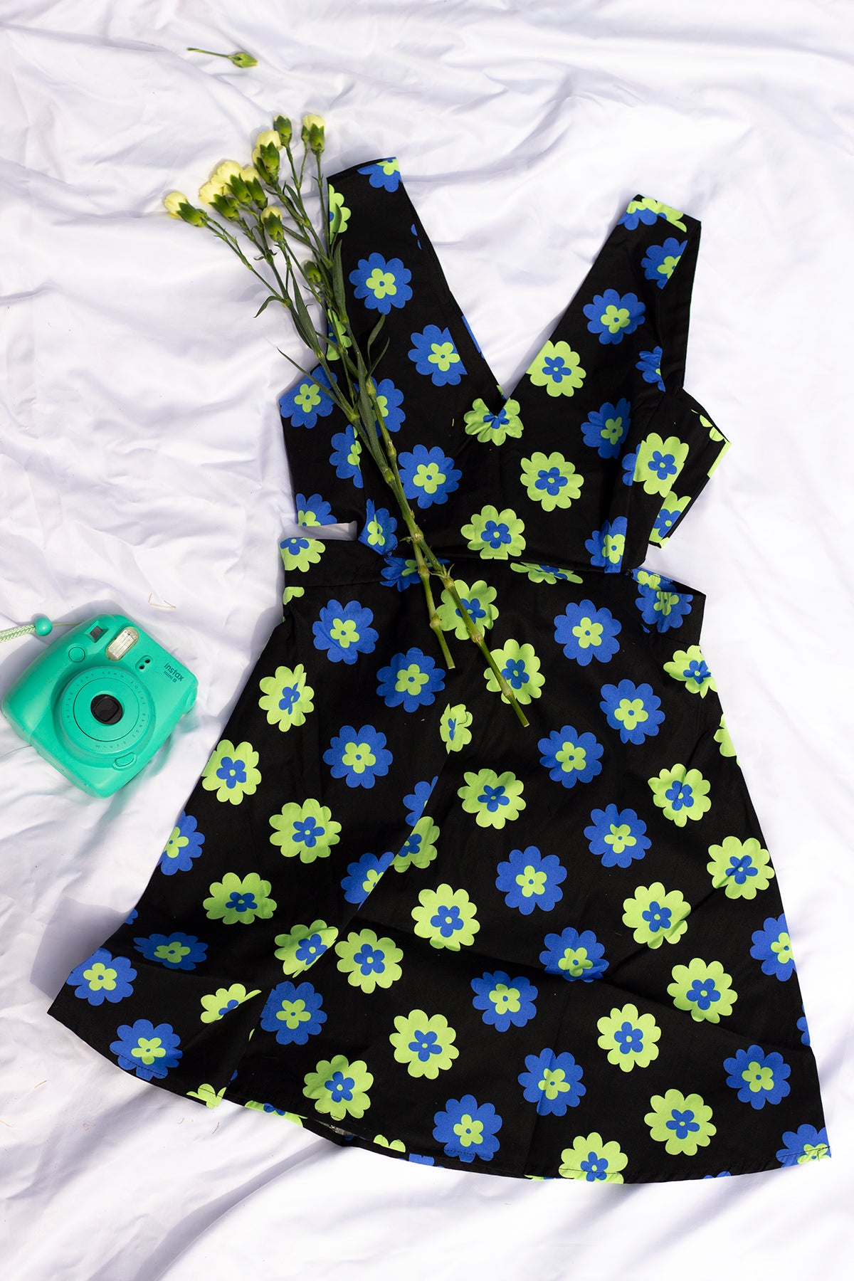 Side Cut Out Bold Floral Print Mini Dress - Sugar + Style