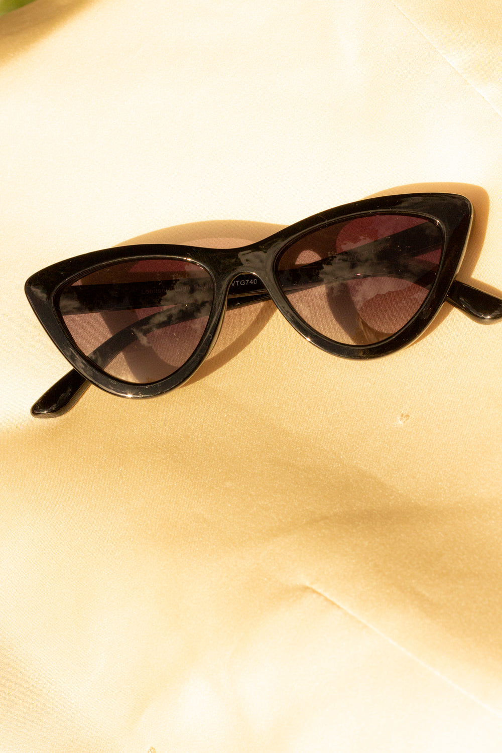 Deep Mini Cat Eye Sunglasses - Sugar + Style