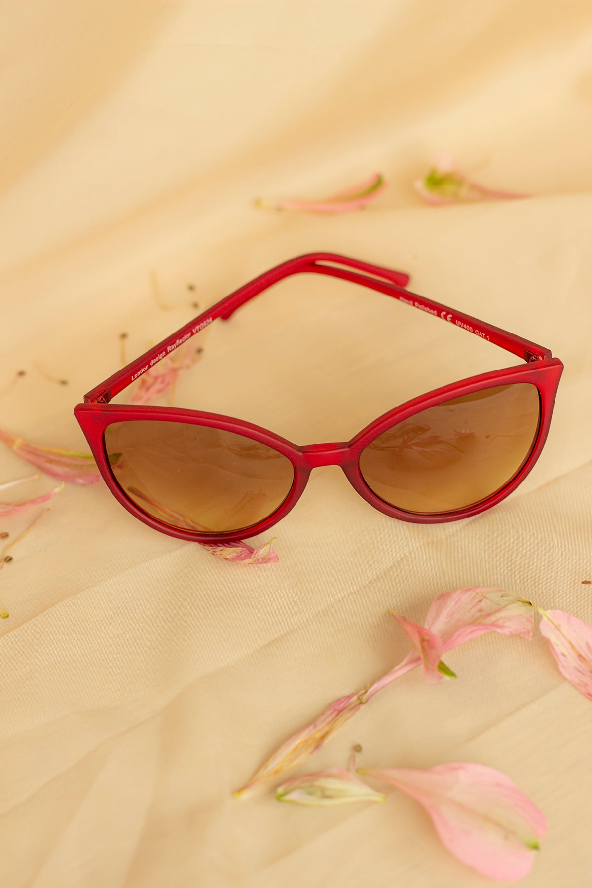 Delicate Large Cat Eye Sunglasses - Sugar + Style