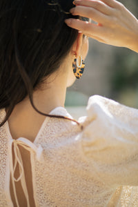 Marble Rounded Dagger Earrings - Sugar + Style