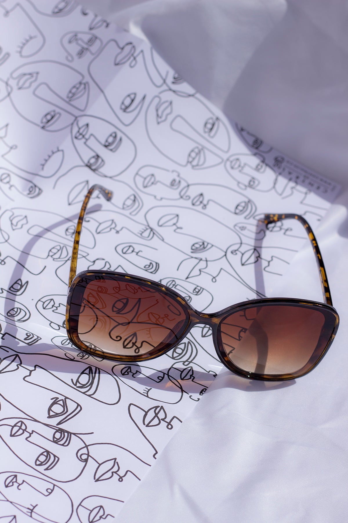 Super Oversize Butterfly Designer Style Sunglasses - Sugar + Style