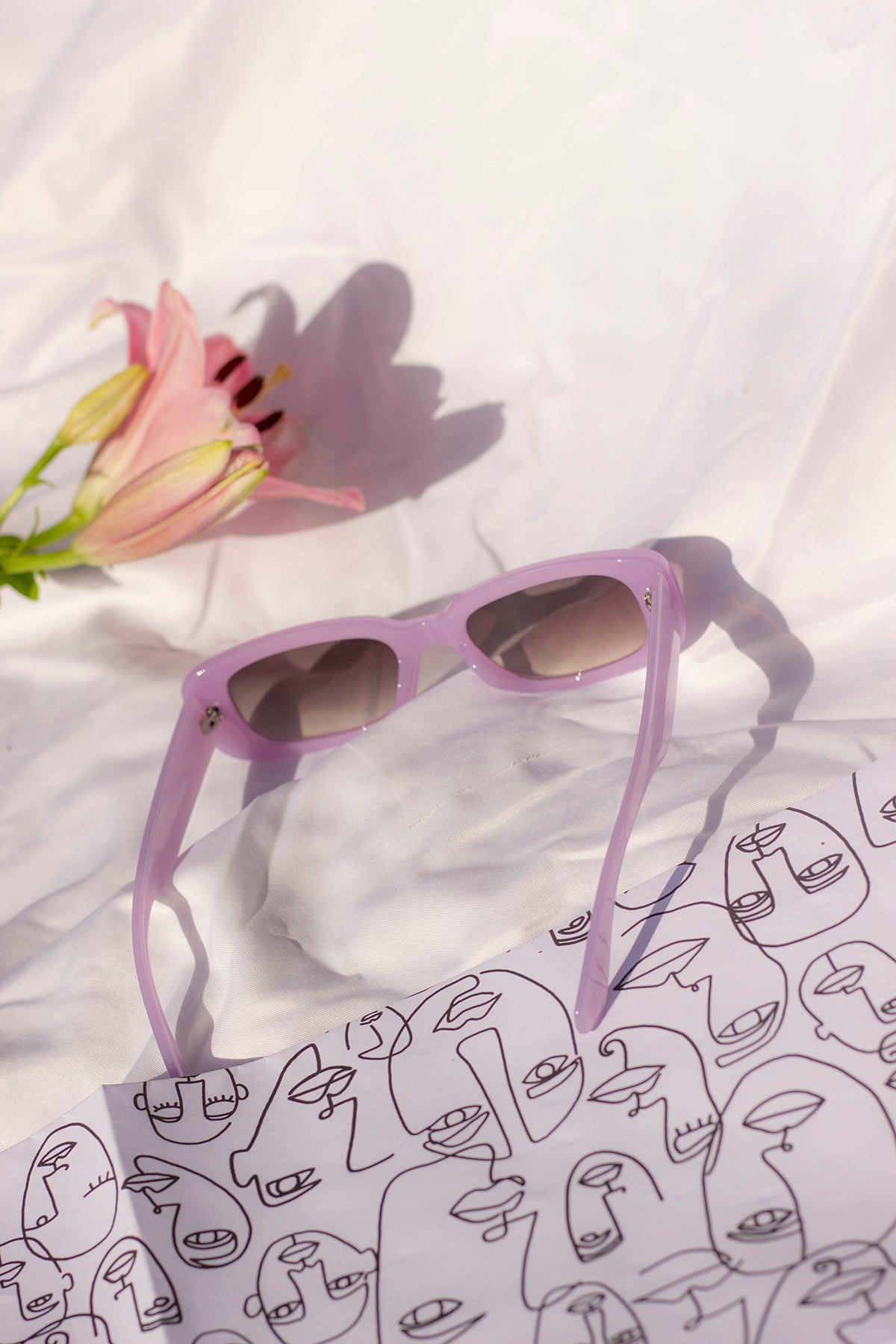 Rounded Rectangle 90s Look Sunglasses - Sugar + Style