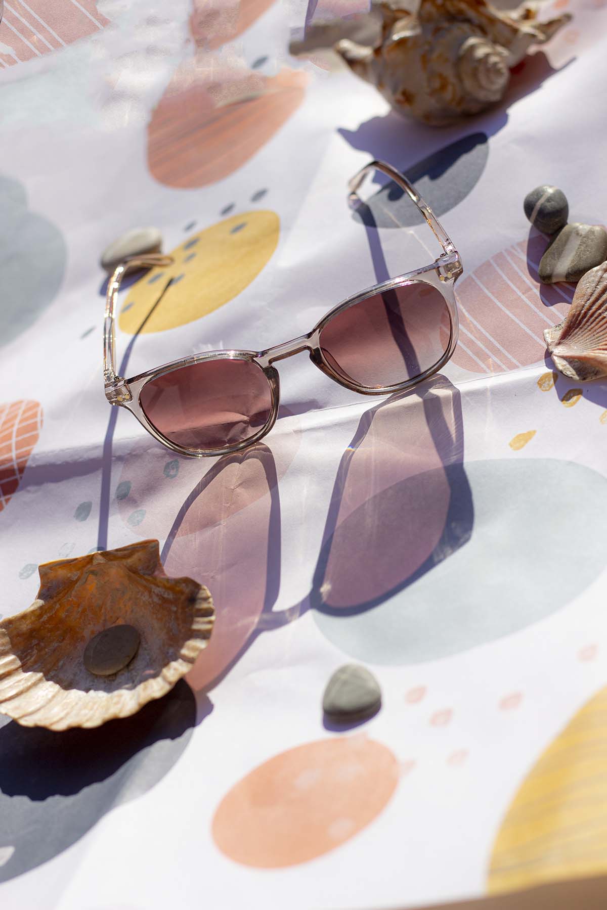 Rounded top square sunglasses