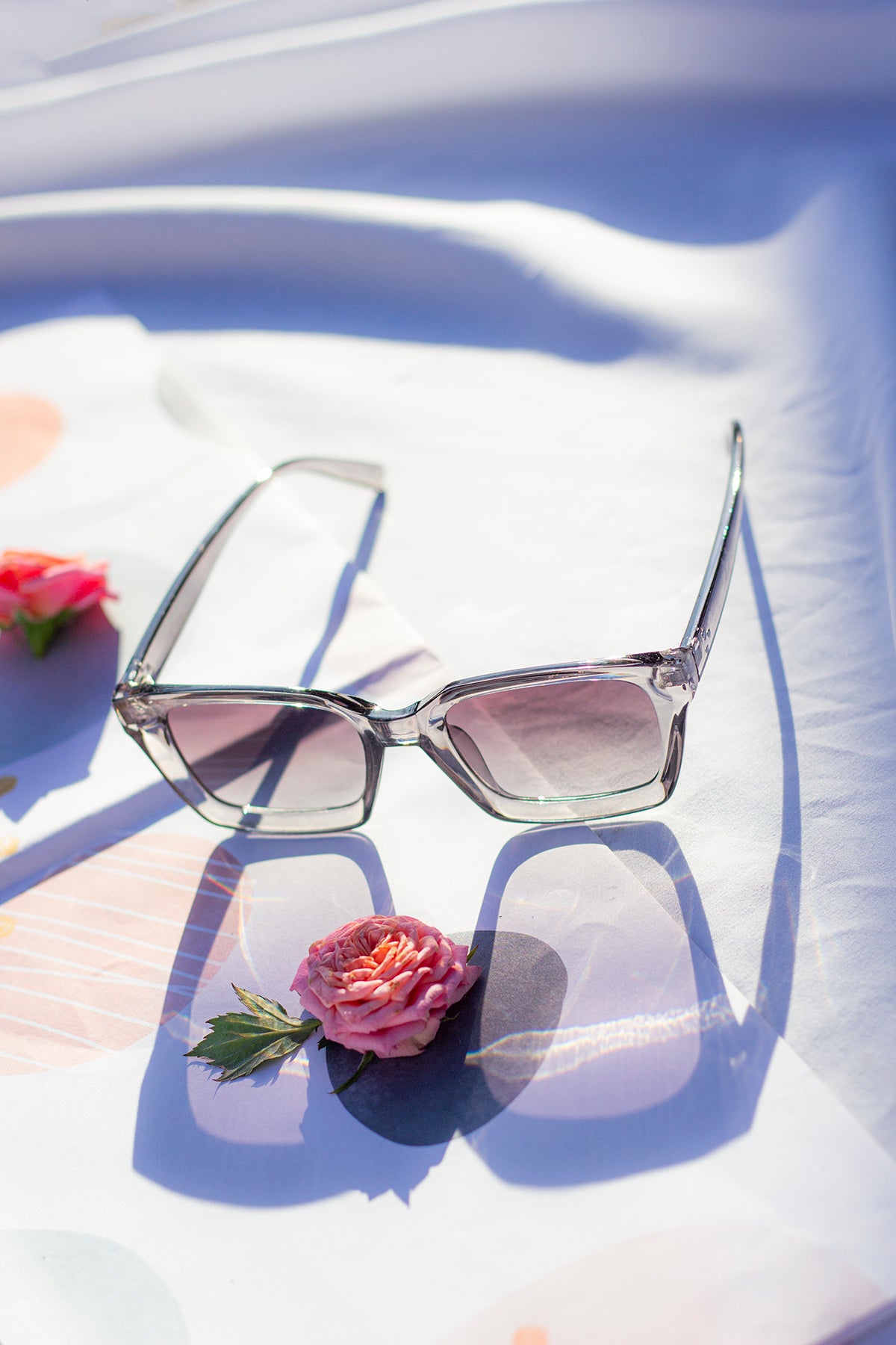 Small Bevelled Square Frame Sunglasses - Sugar + Style