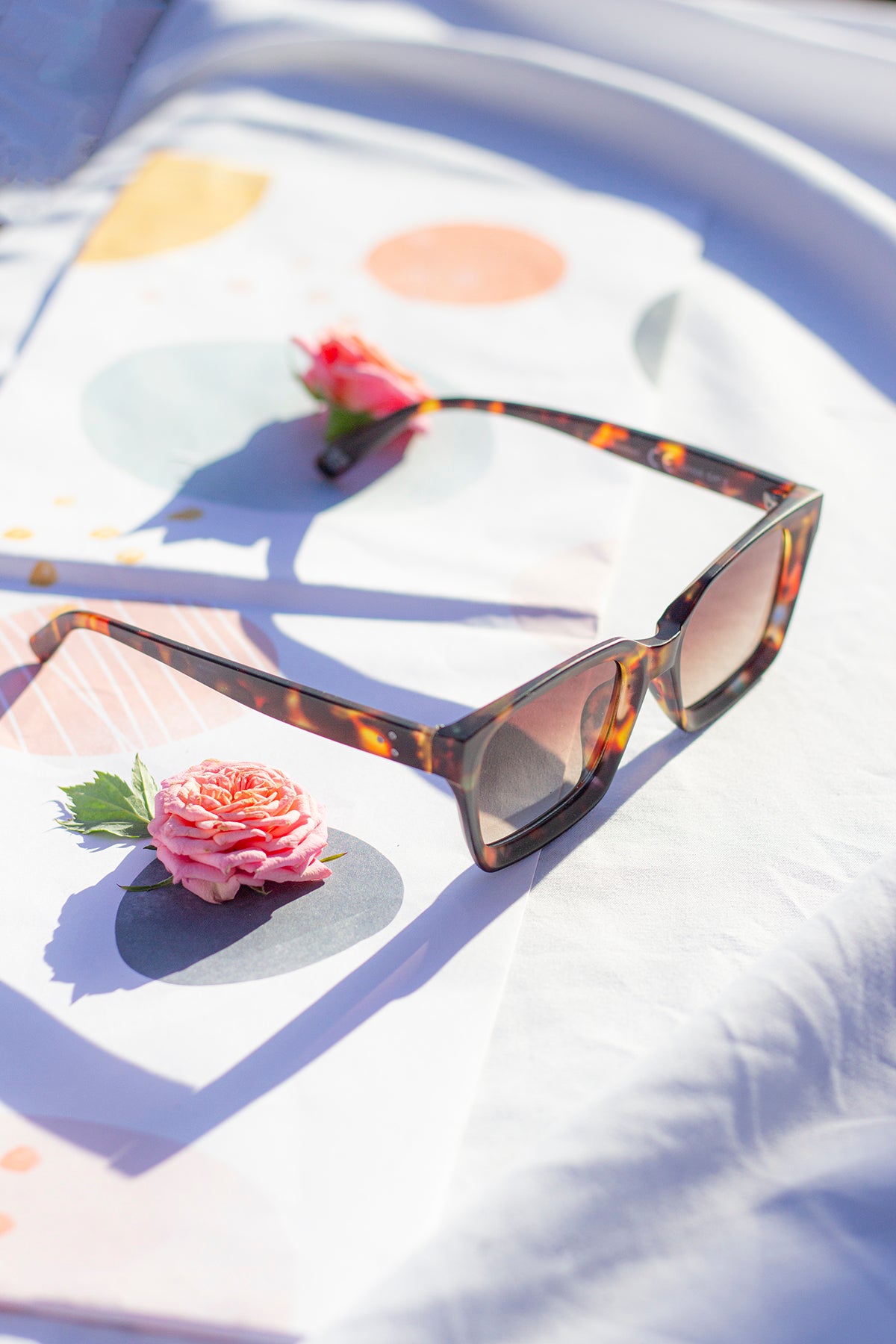 Small Bevelled Square Frame Sunglasses - Sugar + Style