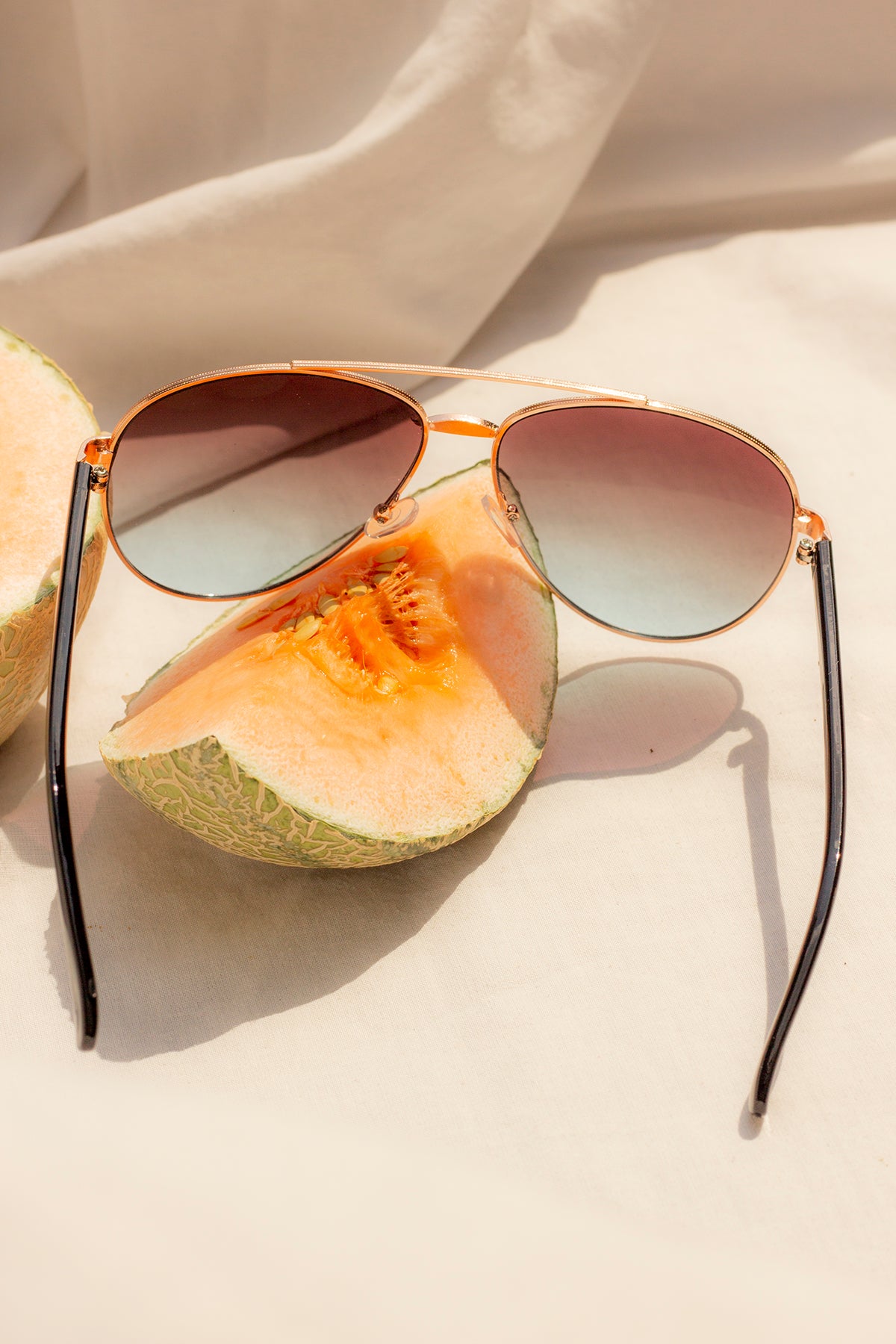 Engraved Bar Aviator Gradient Tint Sunglasses – Sugar + Style