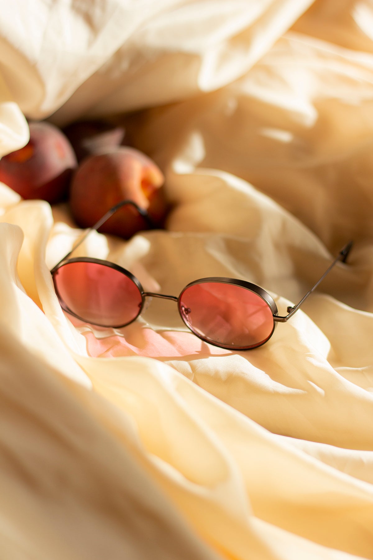 Deep Metal Frame Sunglasses - Sugar + Style