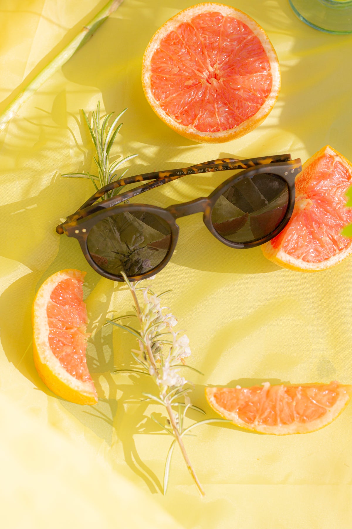 Classic Round Keyhole Sunglasses - Sugar + Style