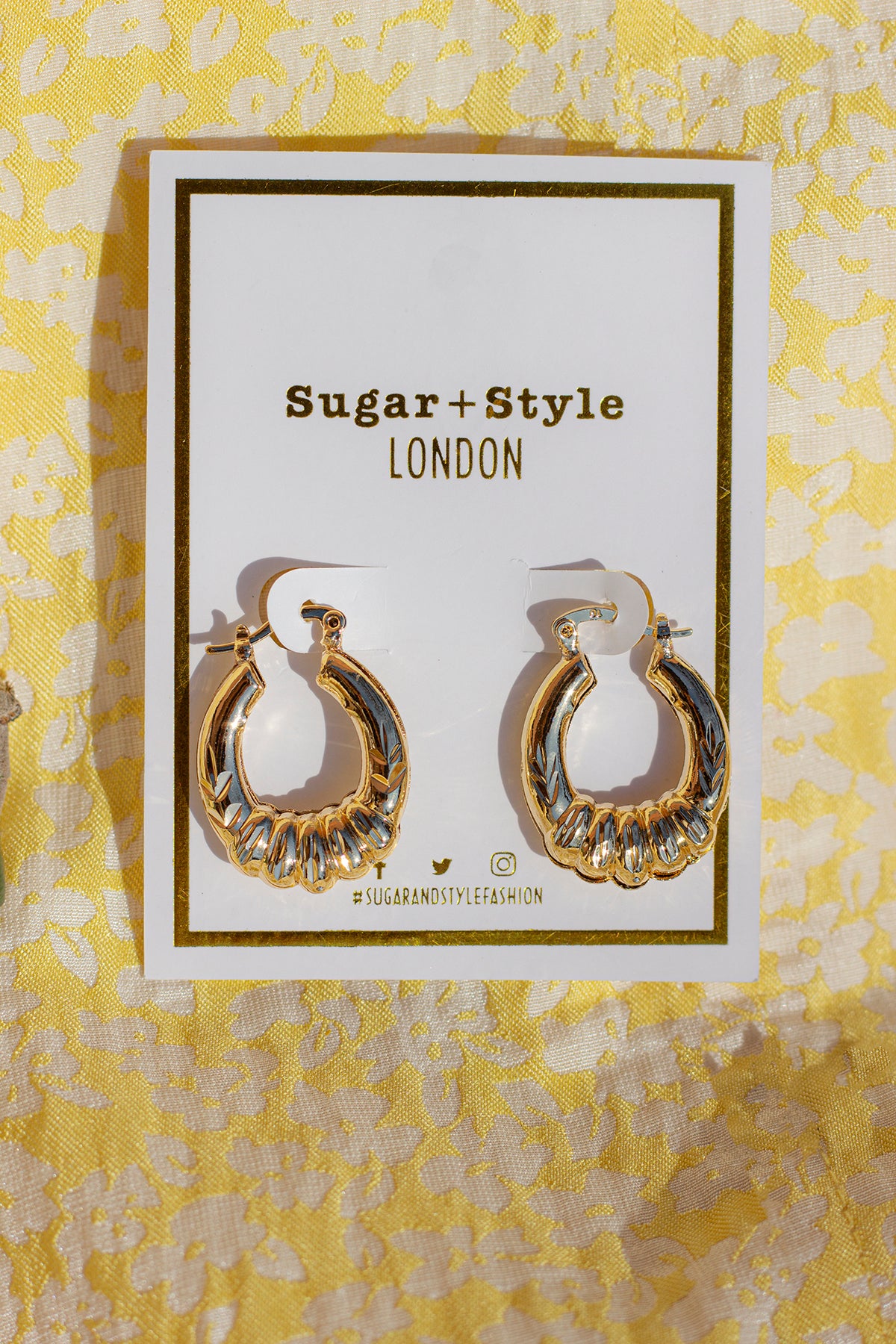 Mini Knocker Hoop Earrings - Sugar + Style