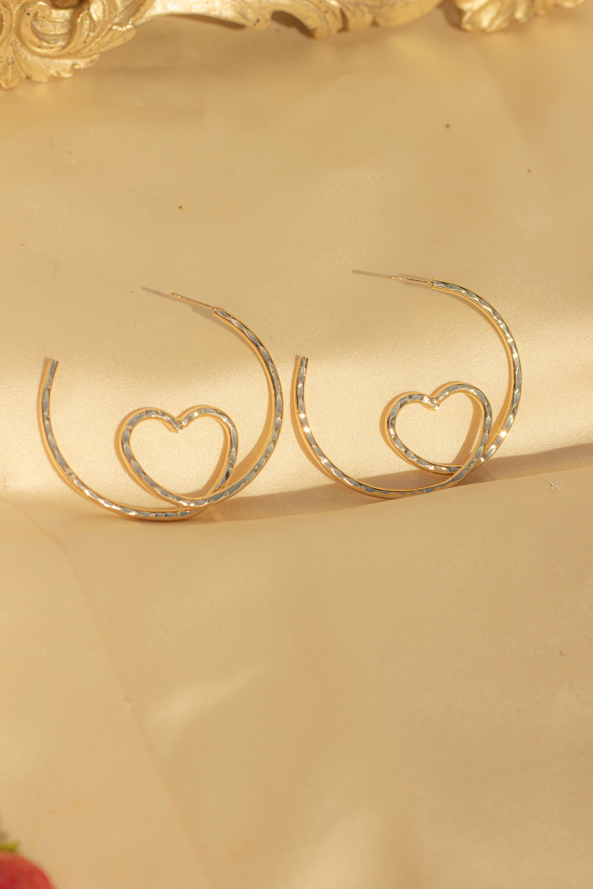 Loop Heart Hoop Earrings - Sugar + Style