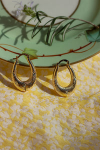 Horse Shoe Star Detail Knocker Earrings - Sugar + Style