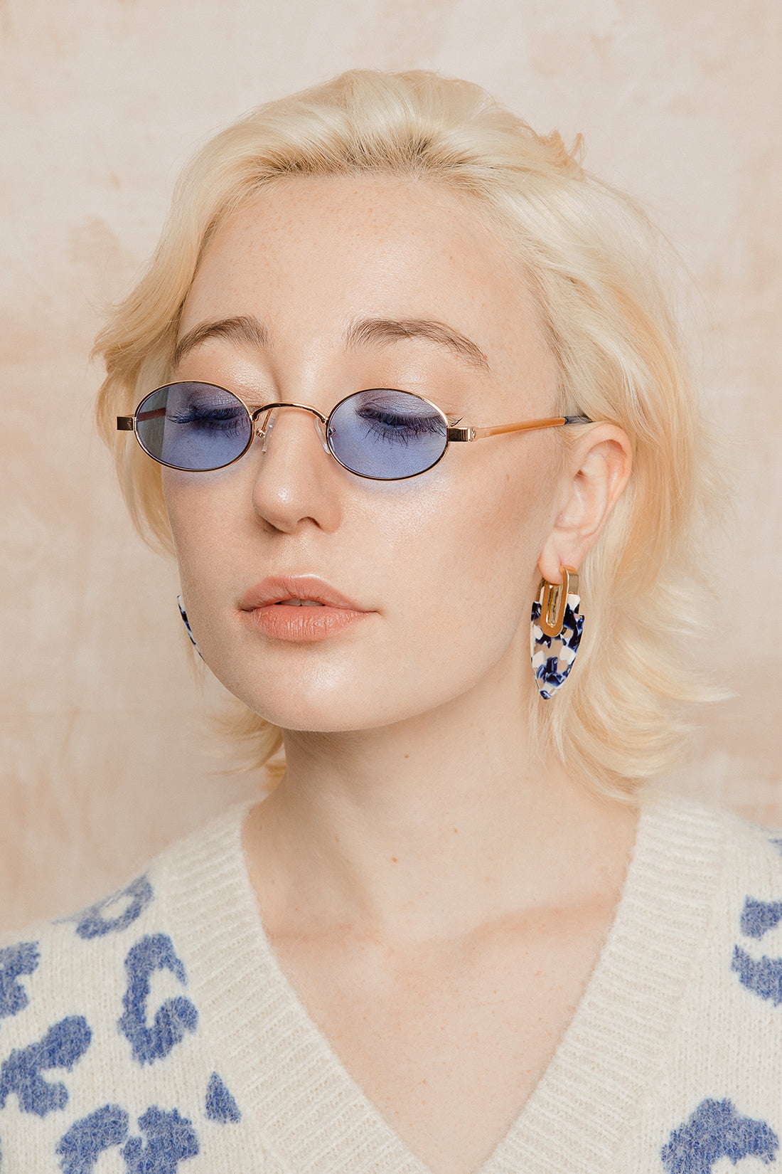 Retro Mini Oval Metal Sunglasses - Sugar + Style