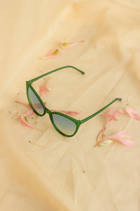 Delicate Large Cat Eye Sunglasses - Sugar + Style