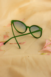 Delicate Large Cat Eye Sunglasses - Sugar + Style