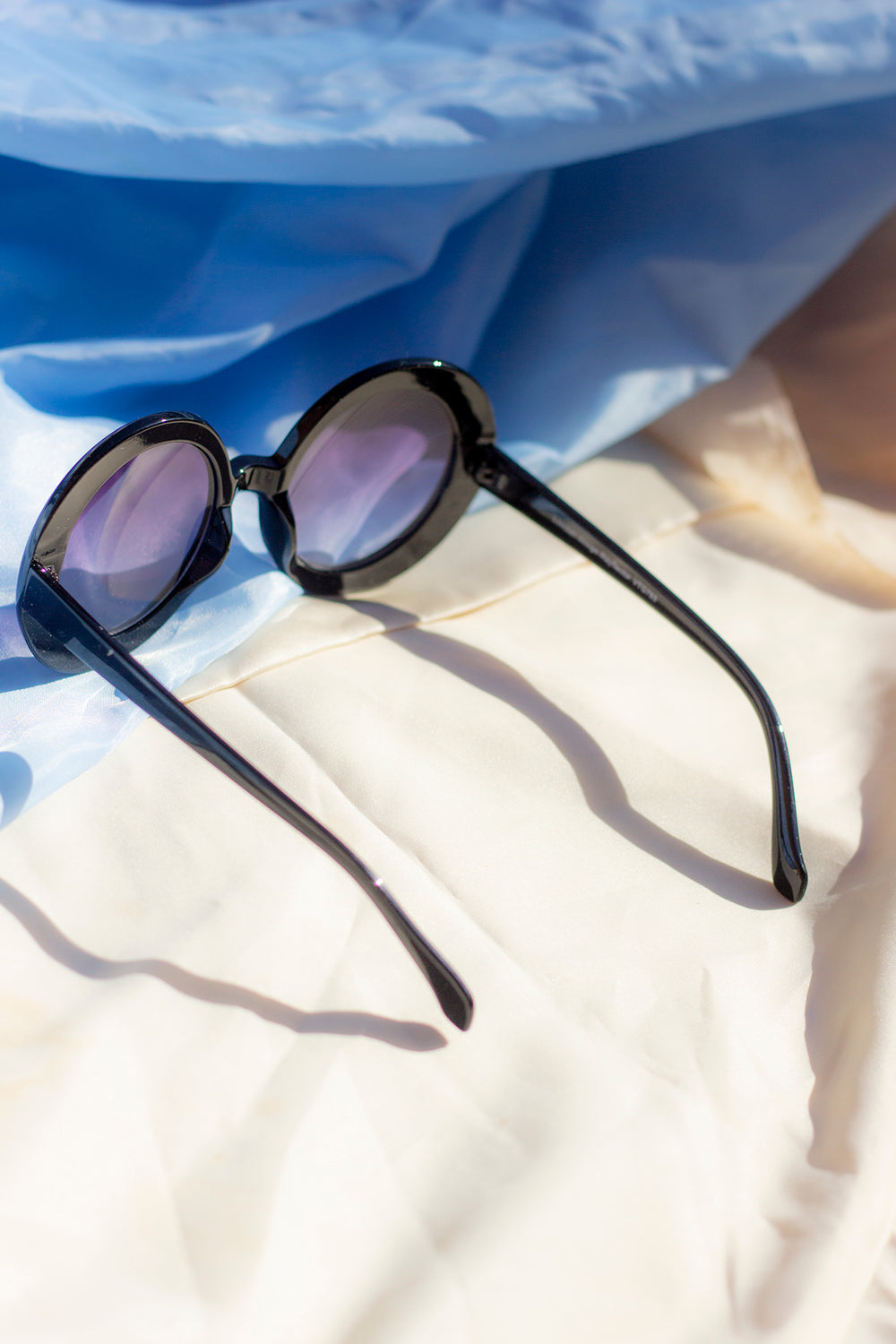 Oversized Statement Round Sunglasses - Sugar + Style