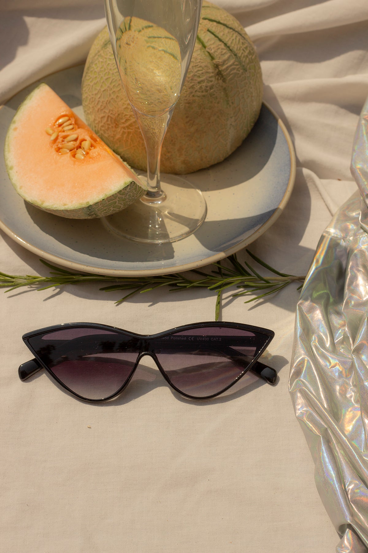 Futuristic Full Lens Cat Eye Sunglasses - Sugar + Style