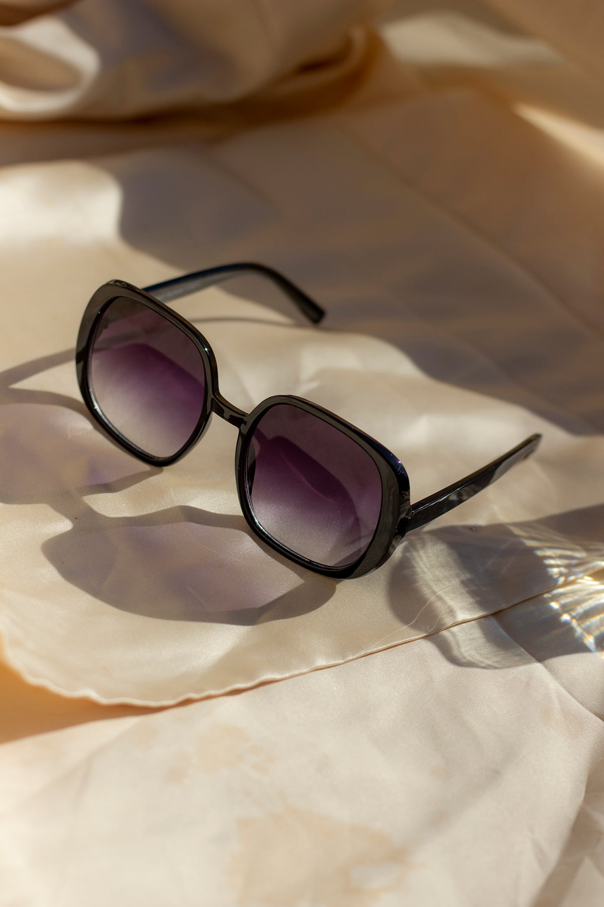 Large Rounded Square Sunglasses - Sugar + Style