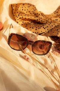 Rounded Square Sunglasses - Sugar + Style