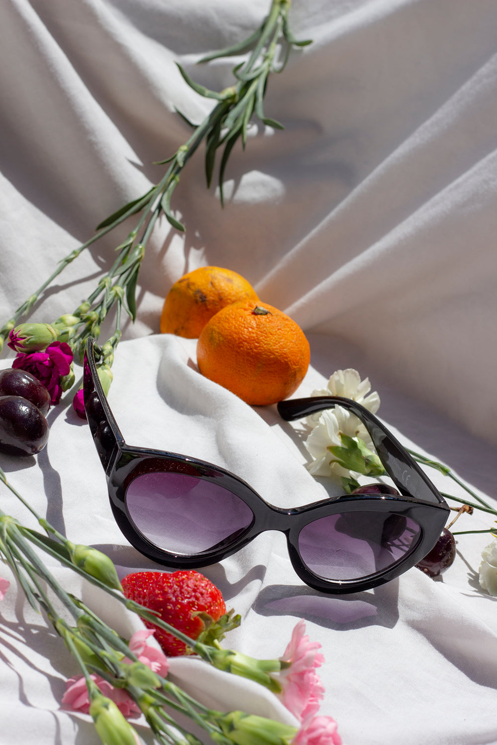 Narrow Oval Cat Eye Sunglasses - Sugar + Style